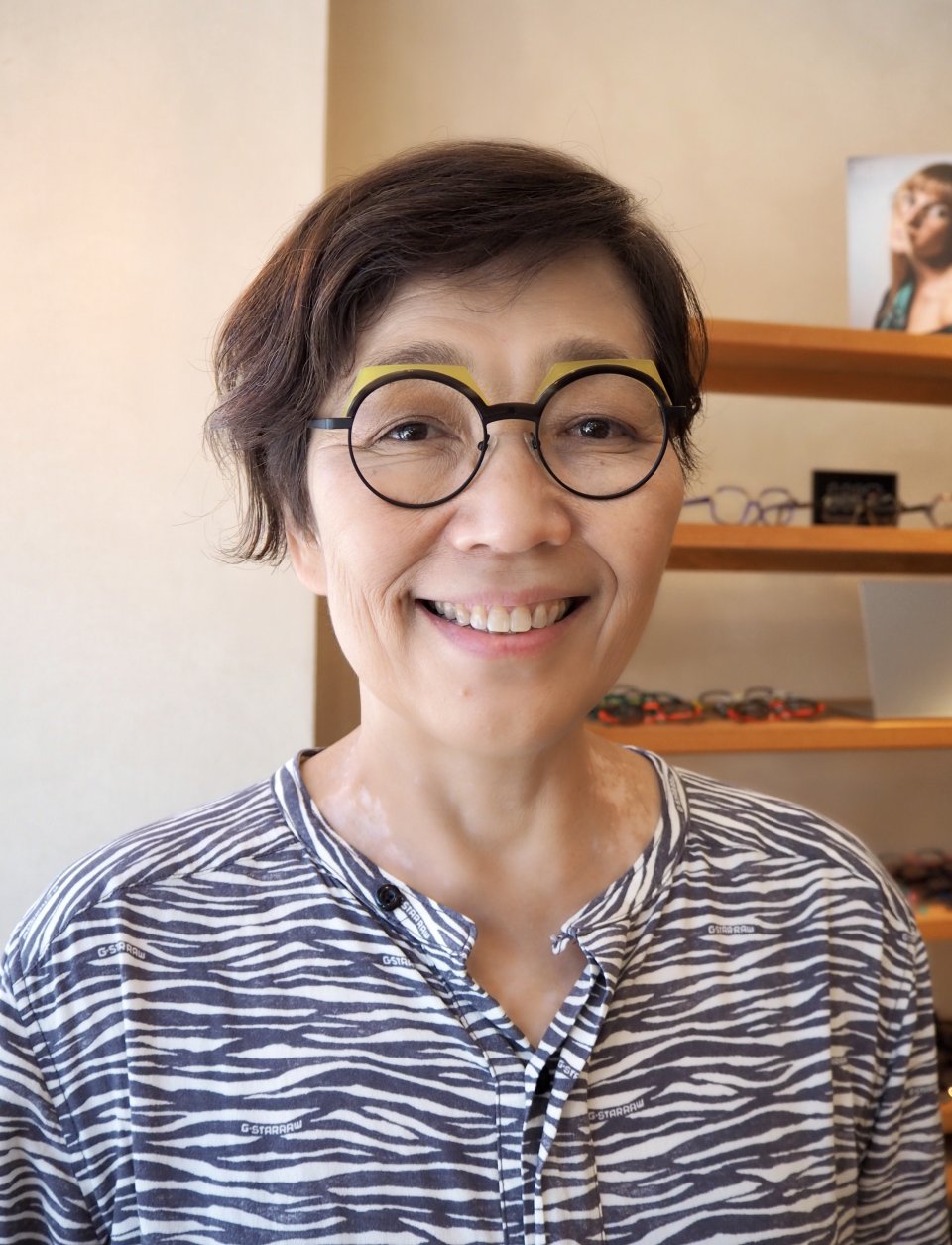 フレーム上部にご注目☝の画像